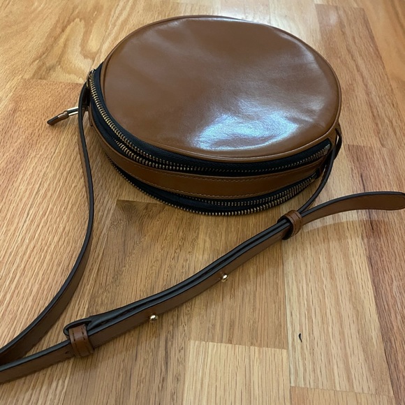 Mocha Round Purse - Picture 3 of 8